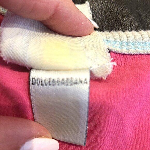 D&G Dolce & Gabbana Pink Butterfly Embellished Tee Size M - Picture 13 of 14